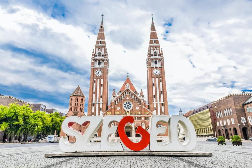 szeged1.jpg