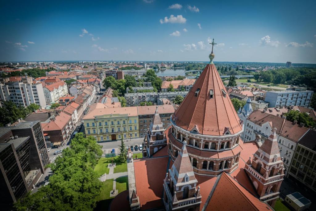 szeged2.jpg